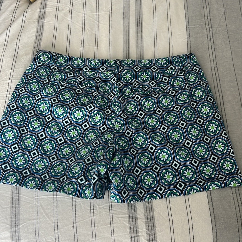 Crown & Ivy Multicolor Geometric Shorts Size 12 Cotton Twill 4 Pocket Zipper - Picture 4 of 5